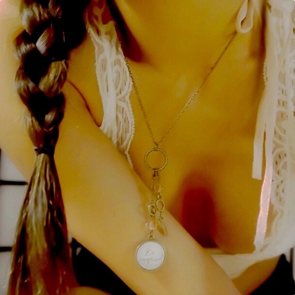 ♡ ⁺ ｡ ! ! Moon・ ˚ ⁺   ⭐️ Kin .  !    ♡ ♡ - Picture 2 of 5